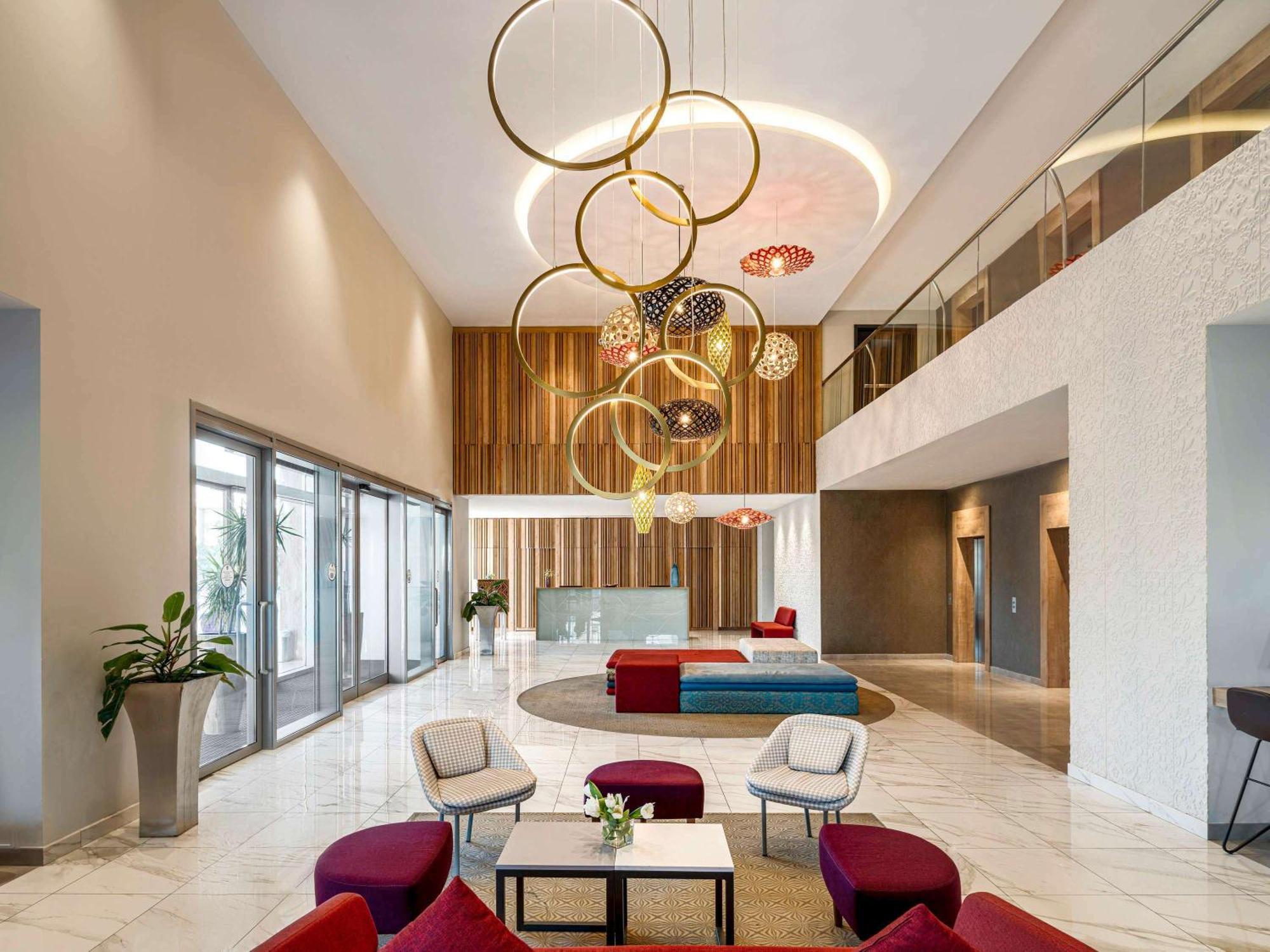 Hotel Adagio Center 4*