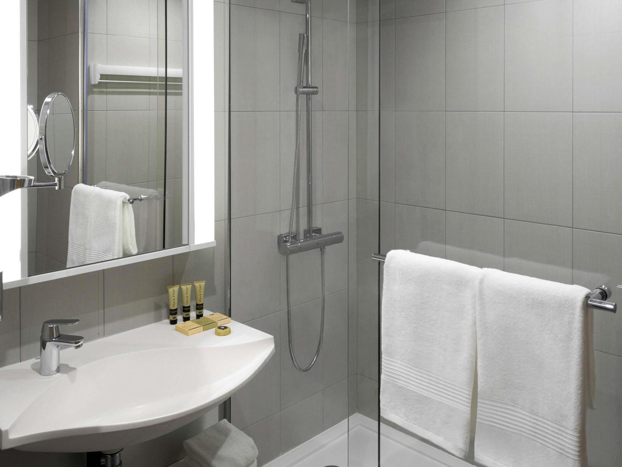 Adagio Center Hotel 4*